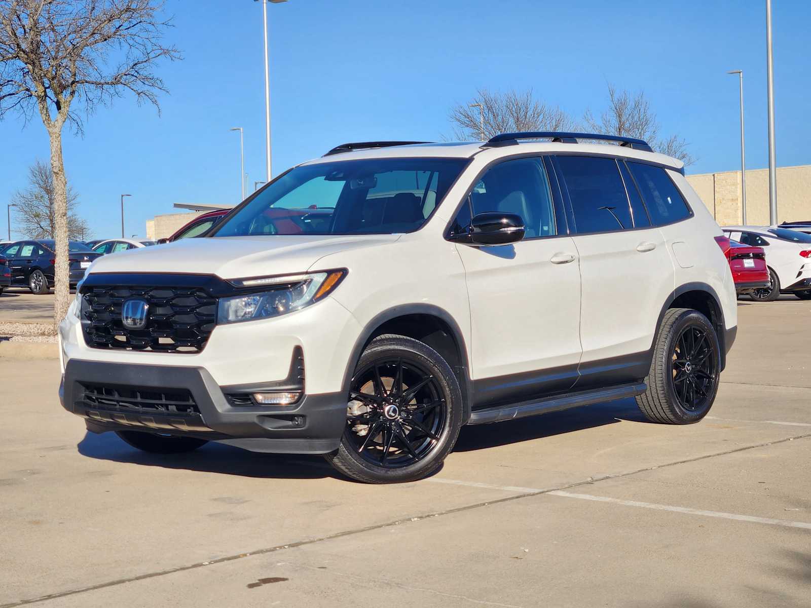 2023 Honda Passport Elite's photo