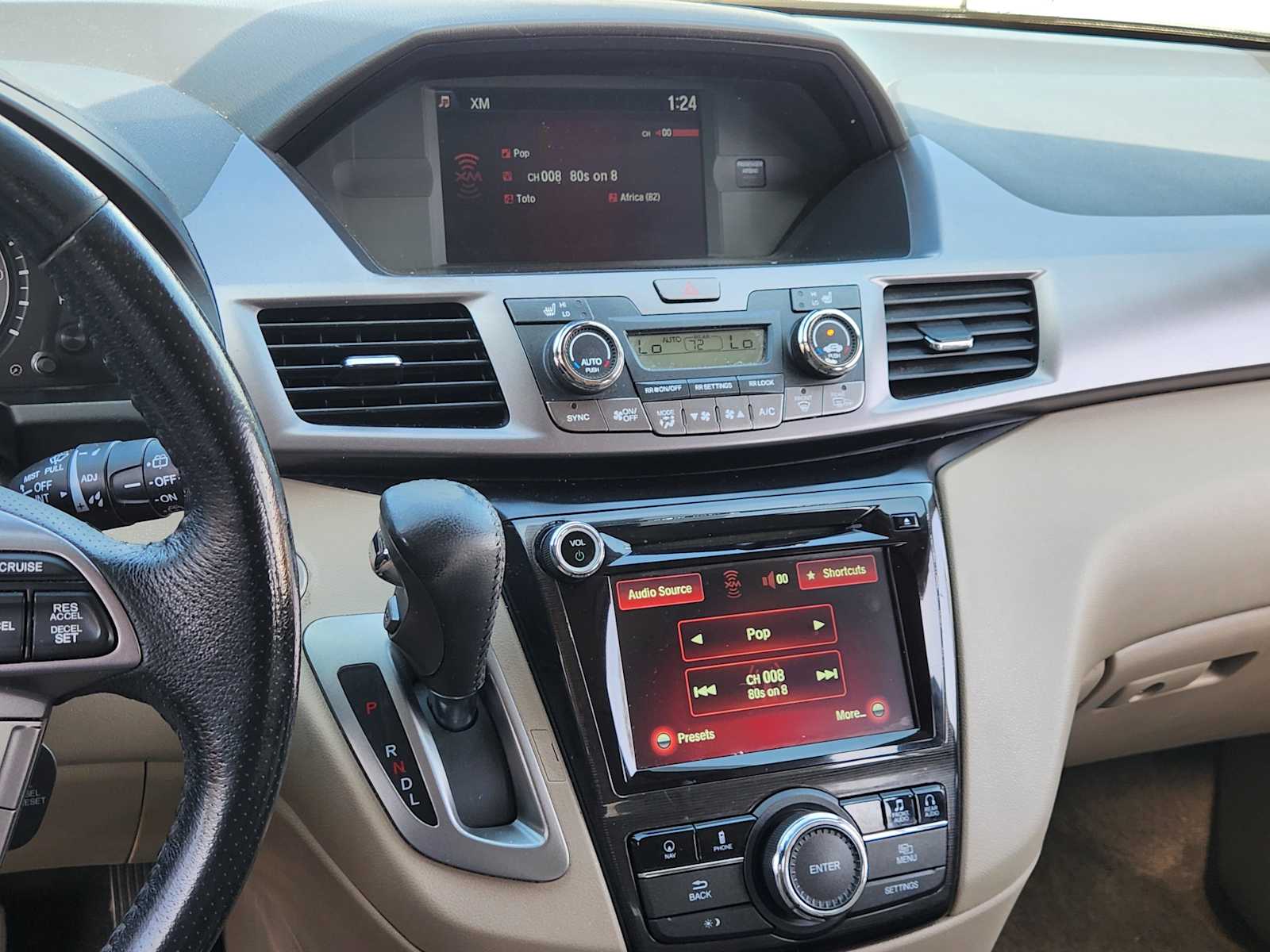 Thumbnail: 2014 Honda Odyssey - 17