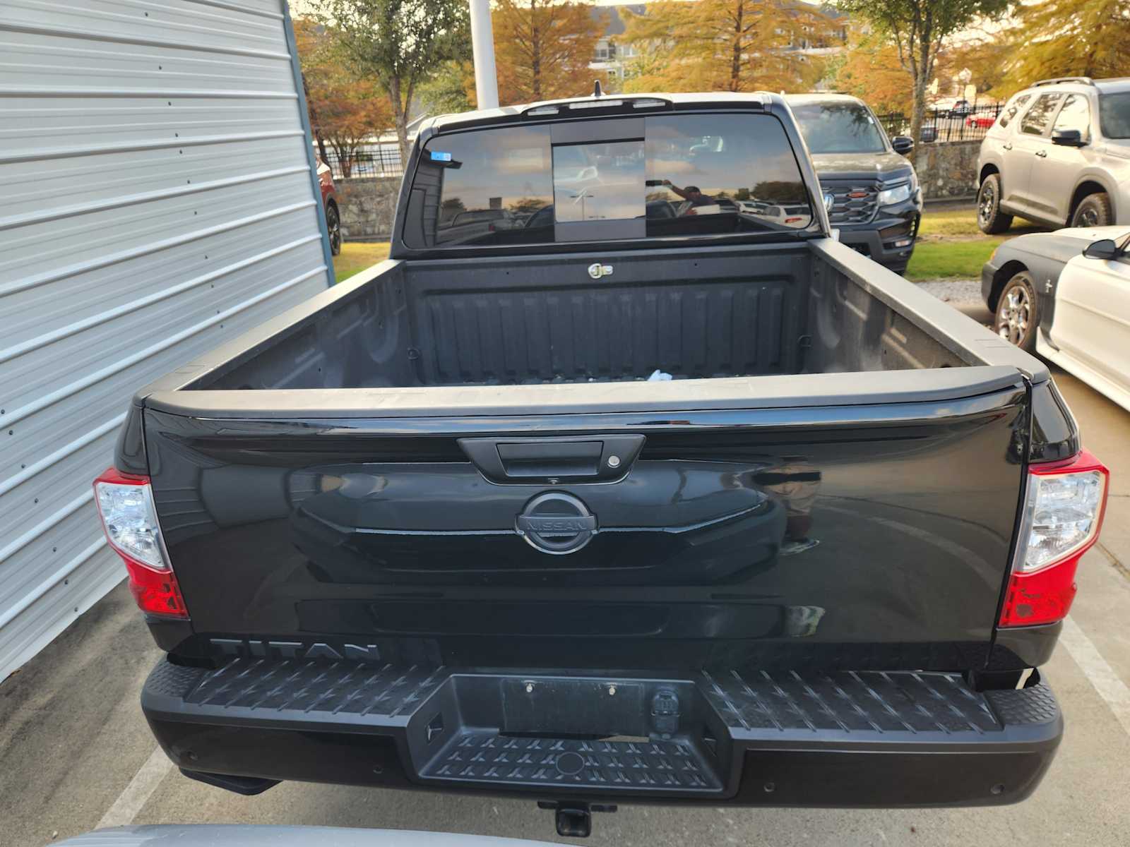 Thumbnail: 2022 Nissan Titan - 5