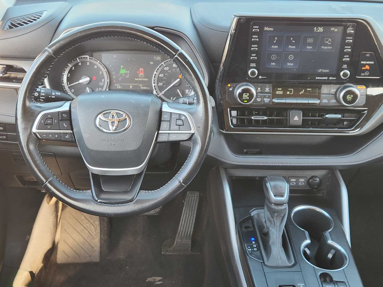 Thumbnail: 2022 Toyota Highlander - 16