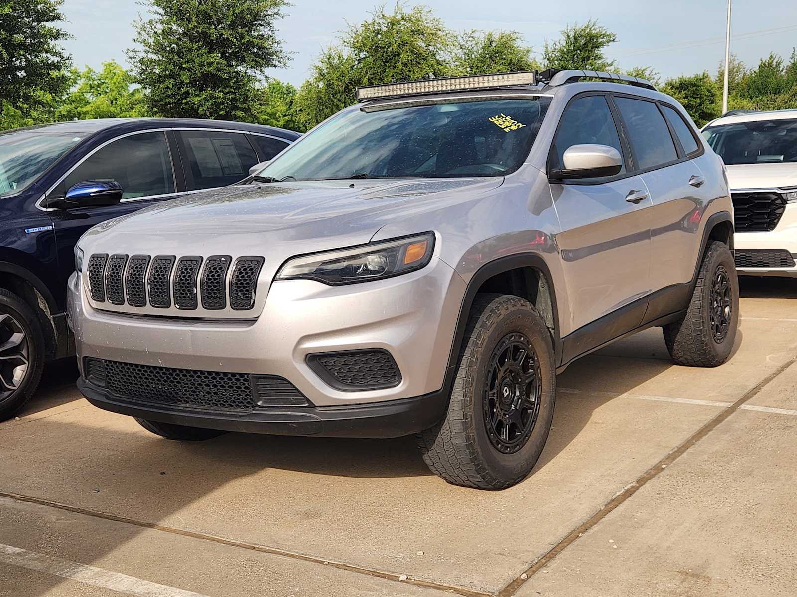 Thumbnail: 2020 Jeep Cherokee - 1