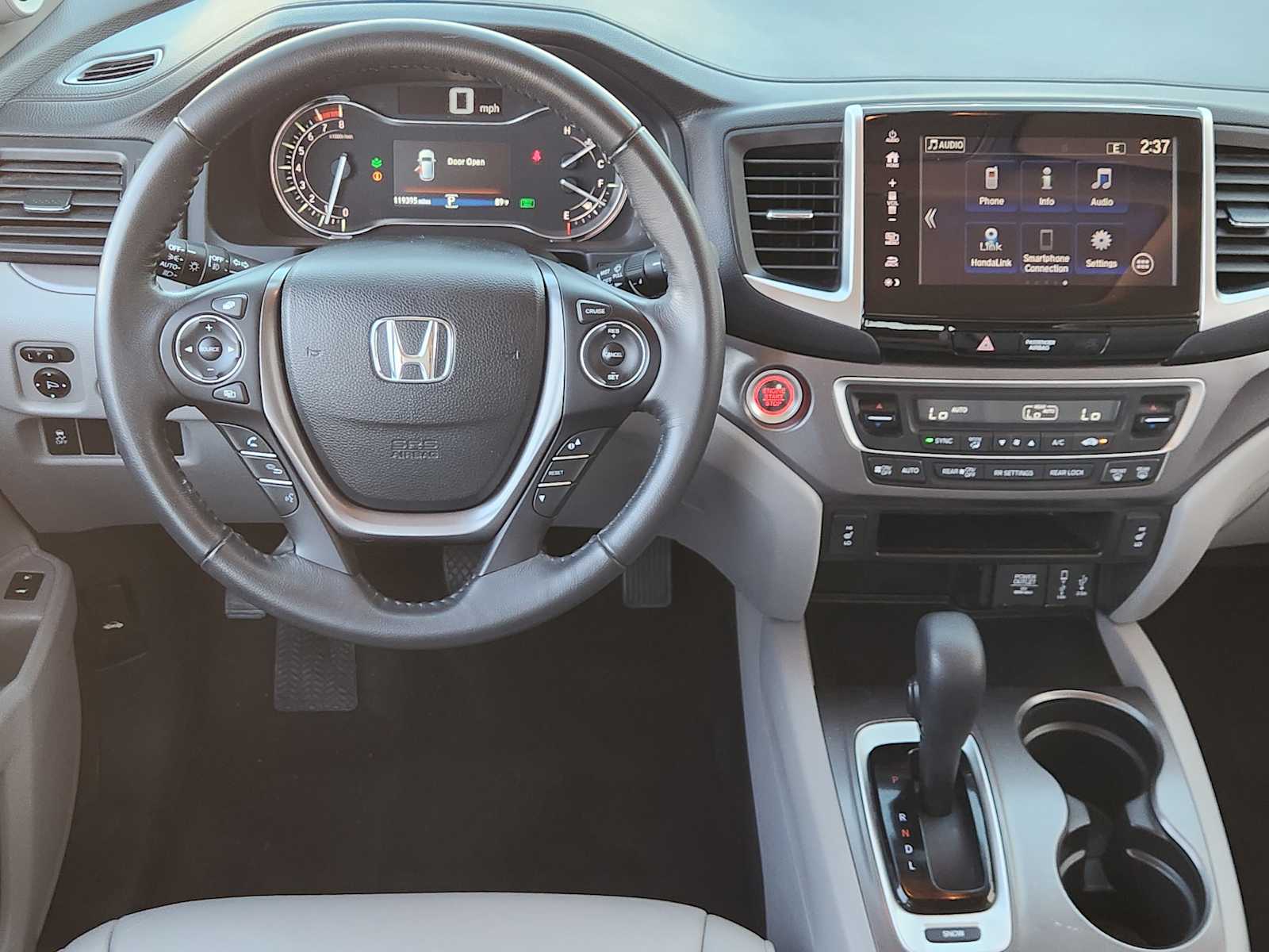 Thumbnail: 2017 Honda Pilot - 16