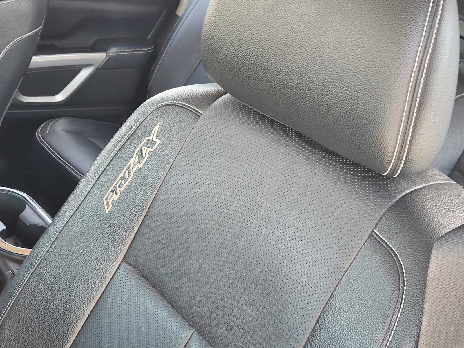 Thumbnail: 2018 Nissan Titan - 24