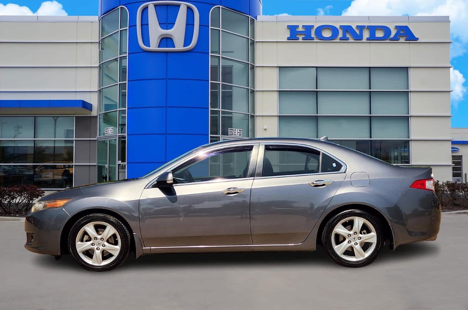 Thumbnail: 2010 Acura TSX - 3