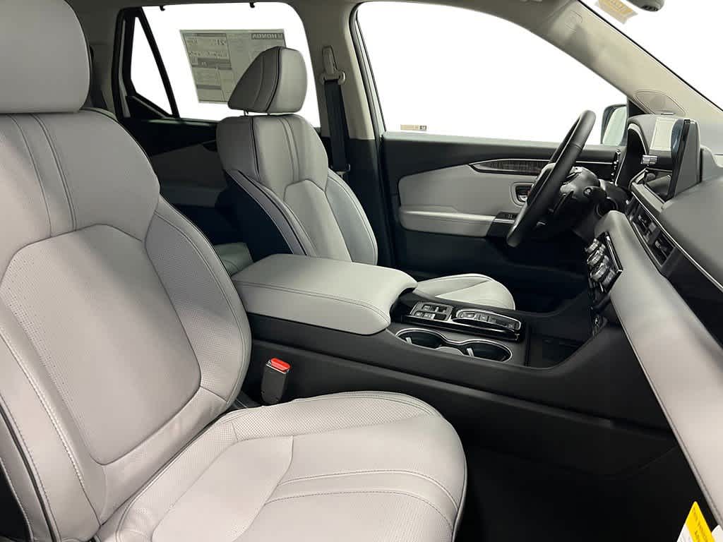 Thumbnail: 2025 Honda Pilot - 36