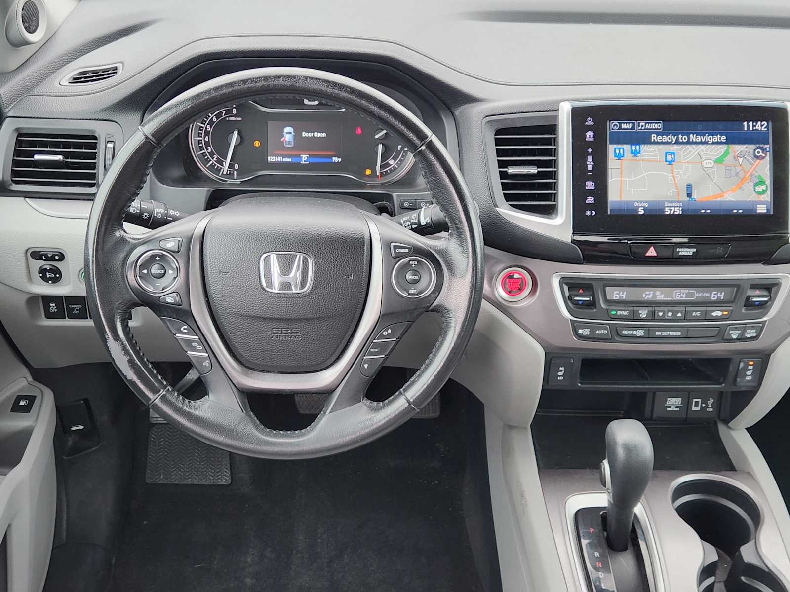 Thumbnail: 2017 Honda Ridgeline - 15