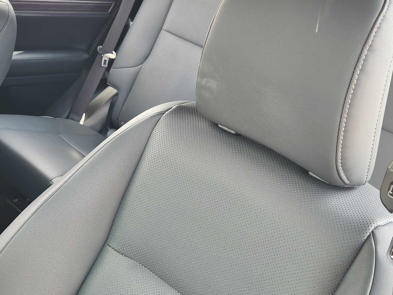 Thumbnail: 2021 Lexus GX - 24