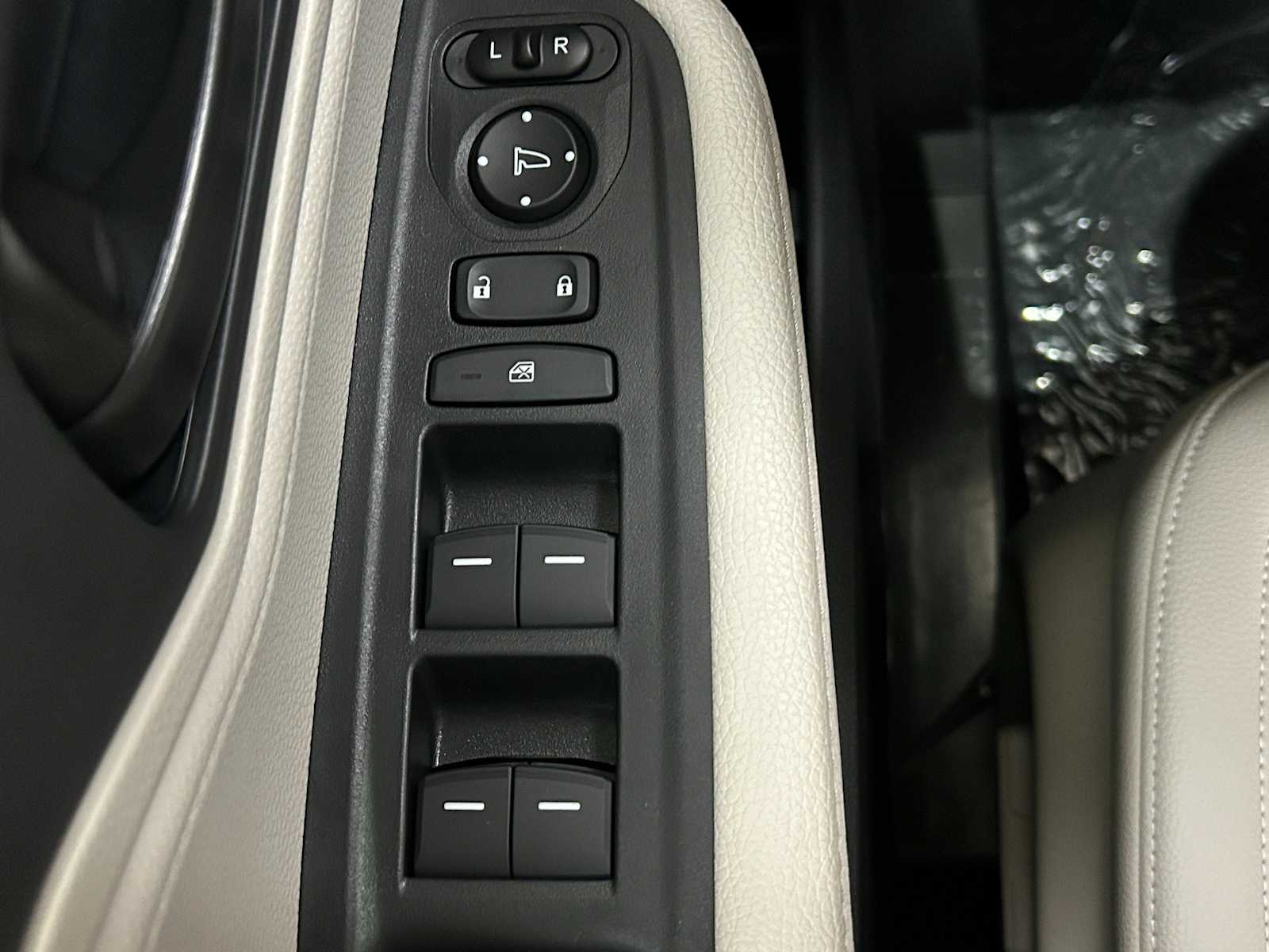 Thumbnail: 2026 Honda Odyssey - 14