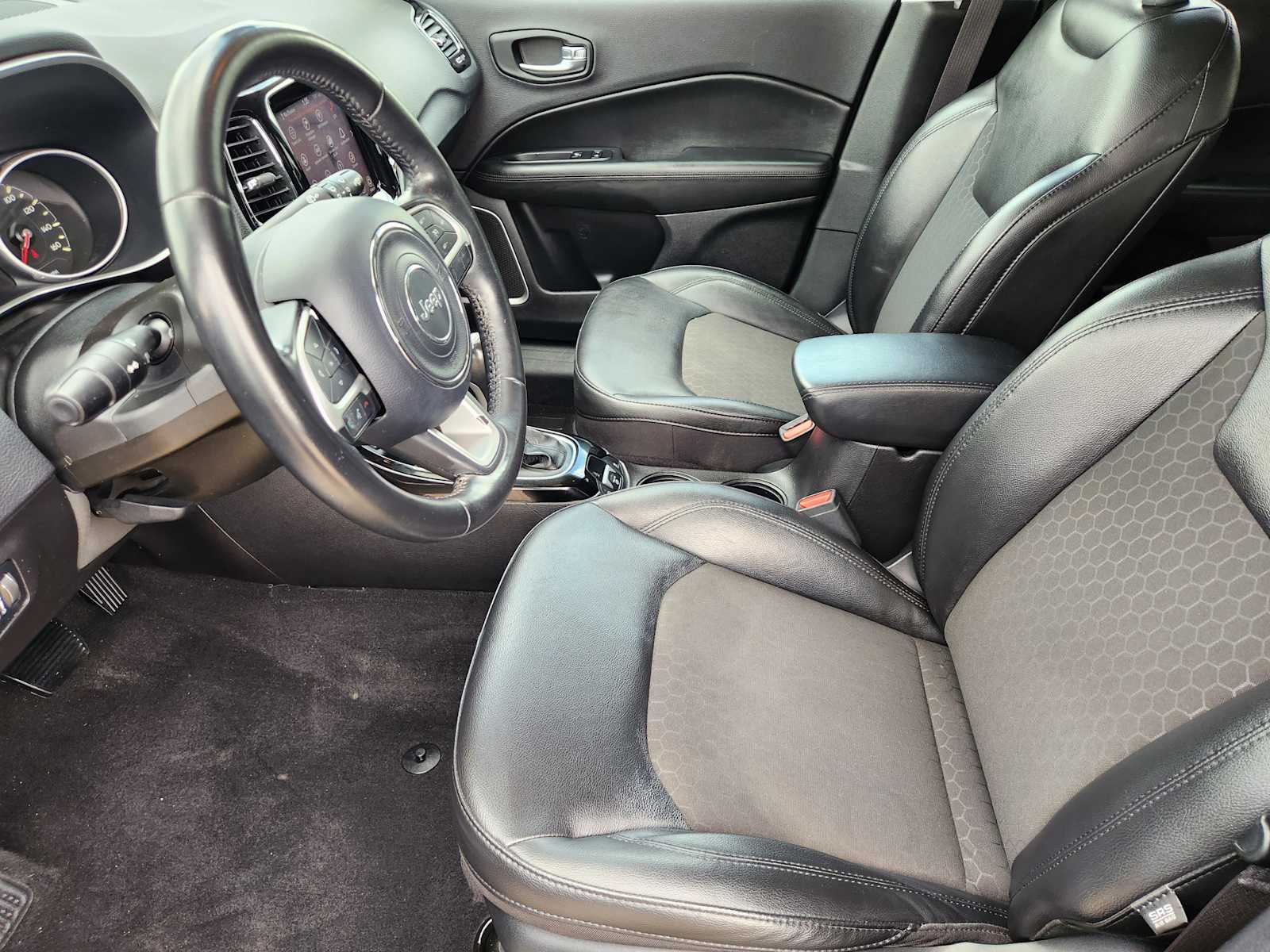 Thumbnail: 2019 Jeep Compass - 7