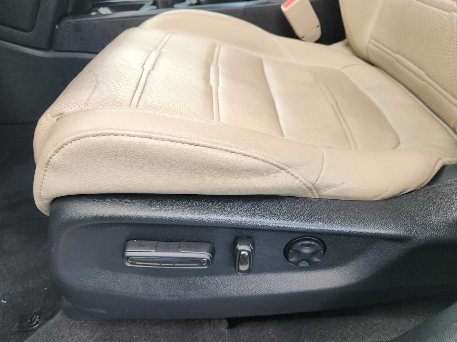 Thumbnail: 2017 Honda CR-V - 30