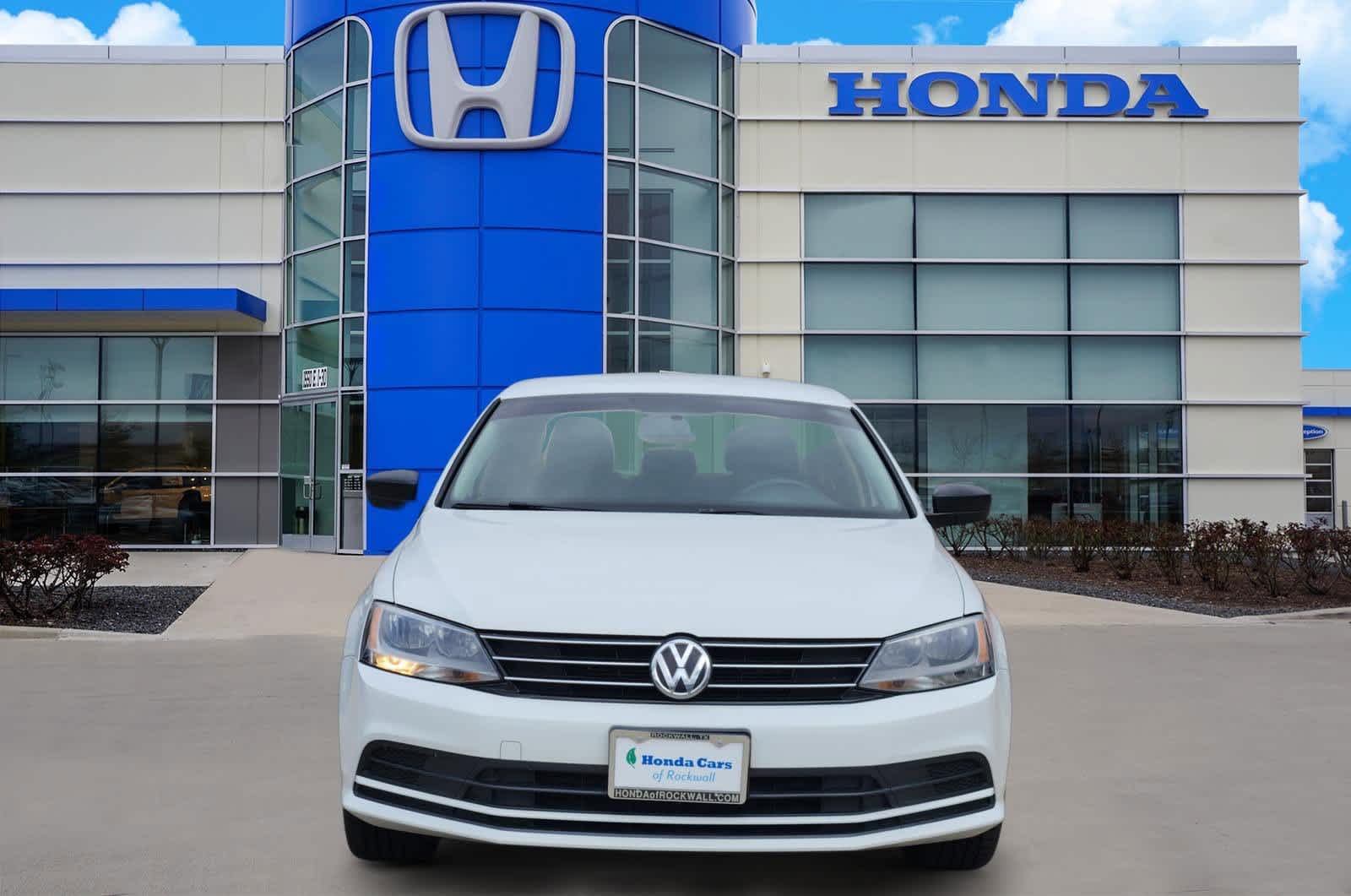 Thumbnail: 2015 Volkswagen Jetta - 6