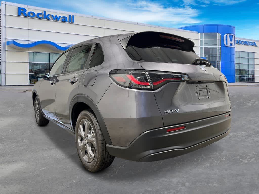 Thumbnail: 2027 Honda HR-V - 3