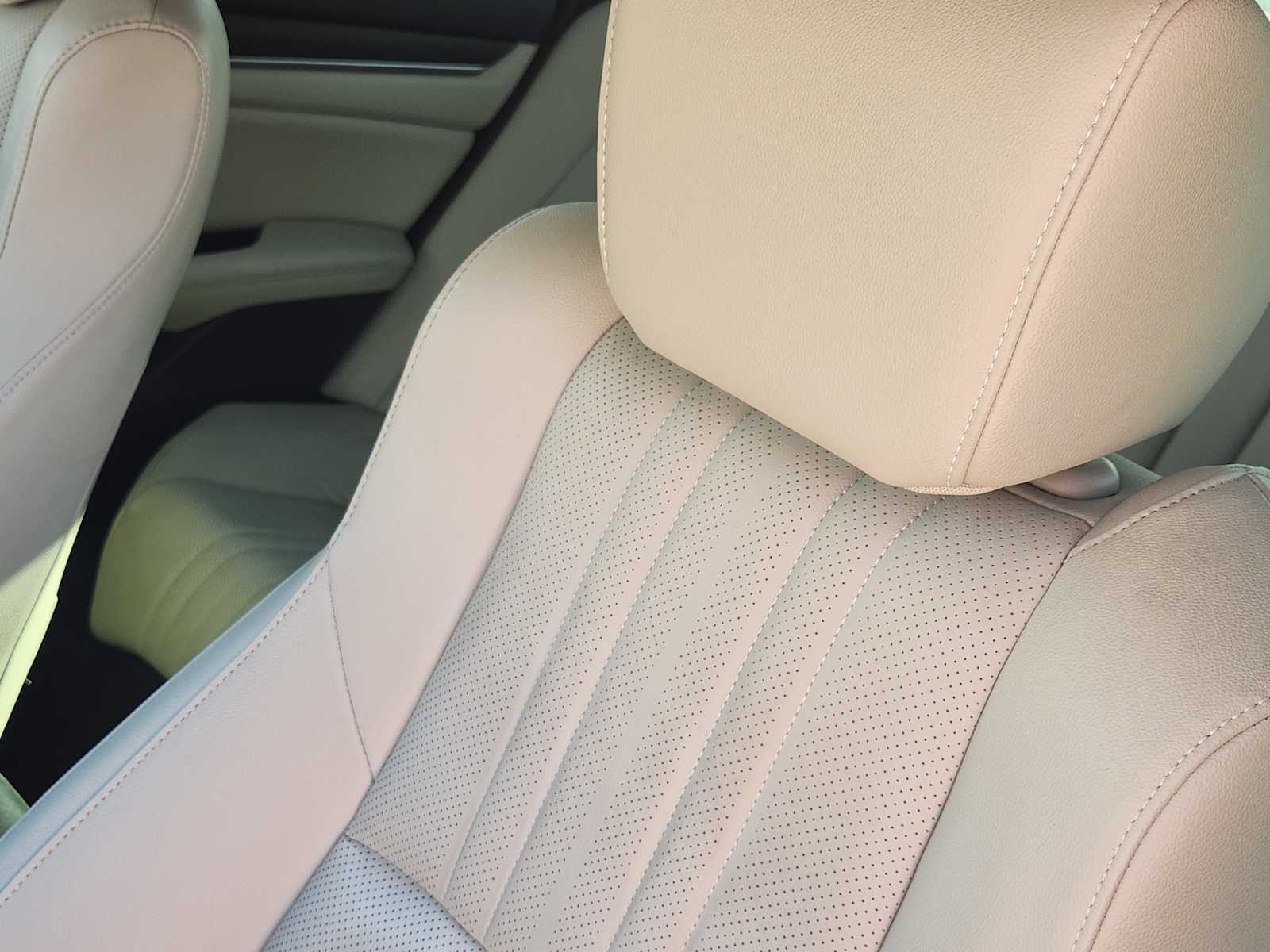 Thumbnail: 2022 Honda Accord - 23