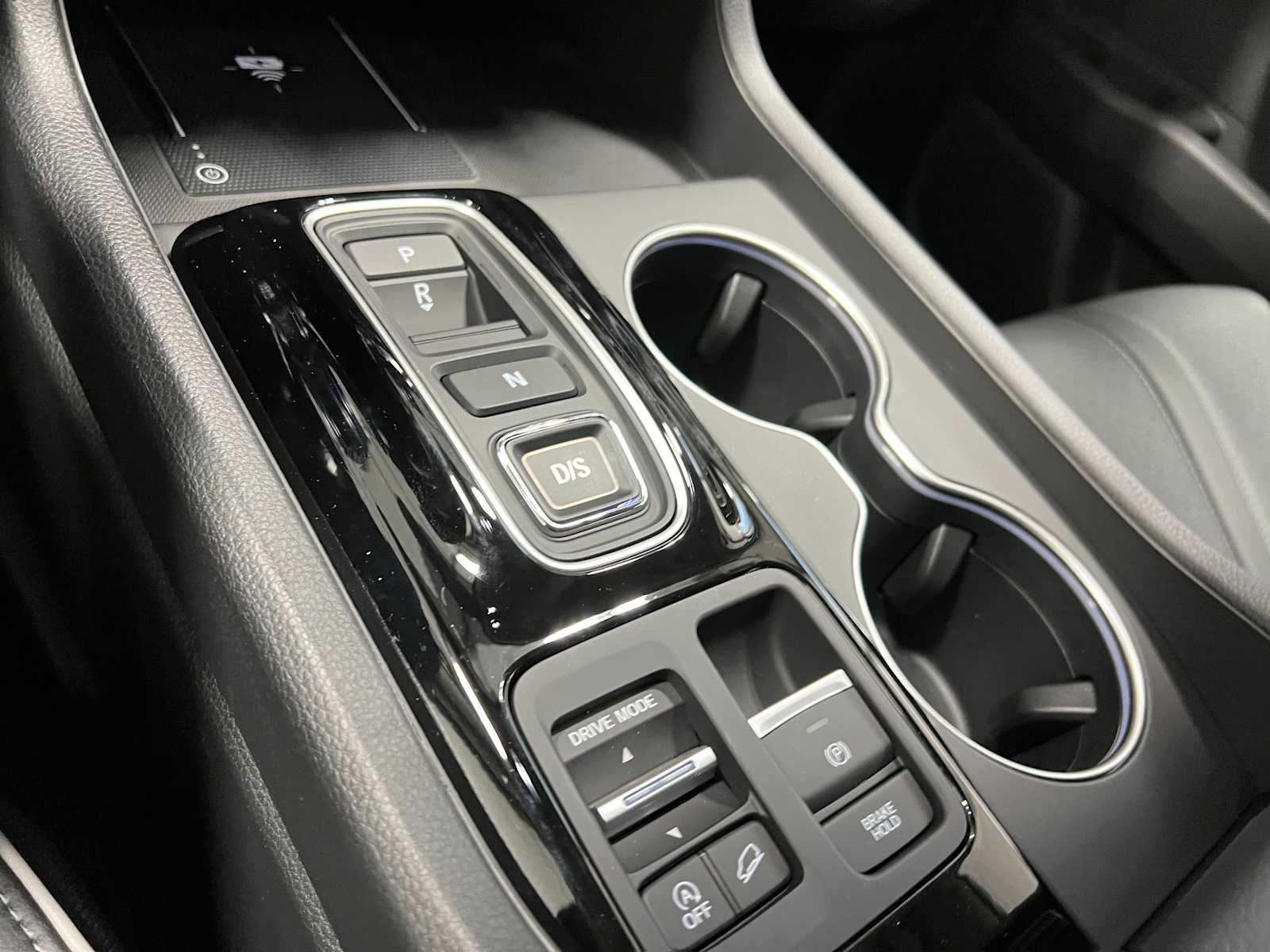 Thumbnail: 2025 Honda Pilot - 16