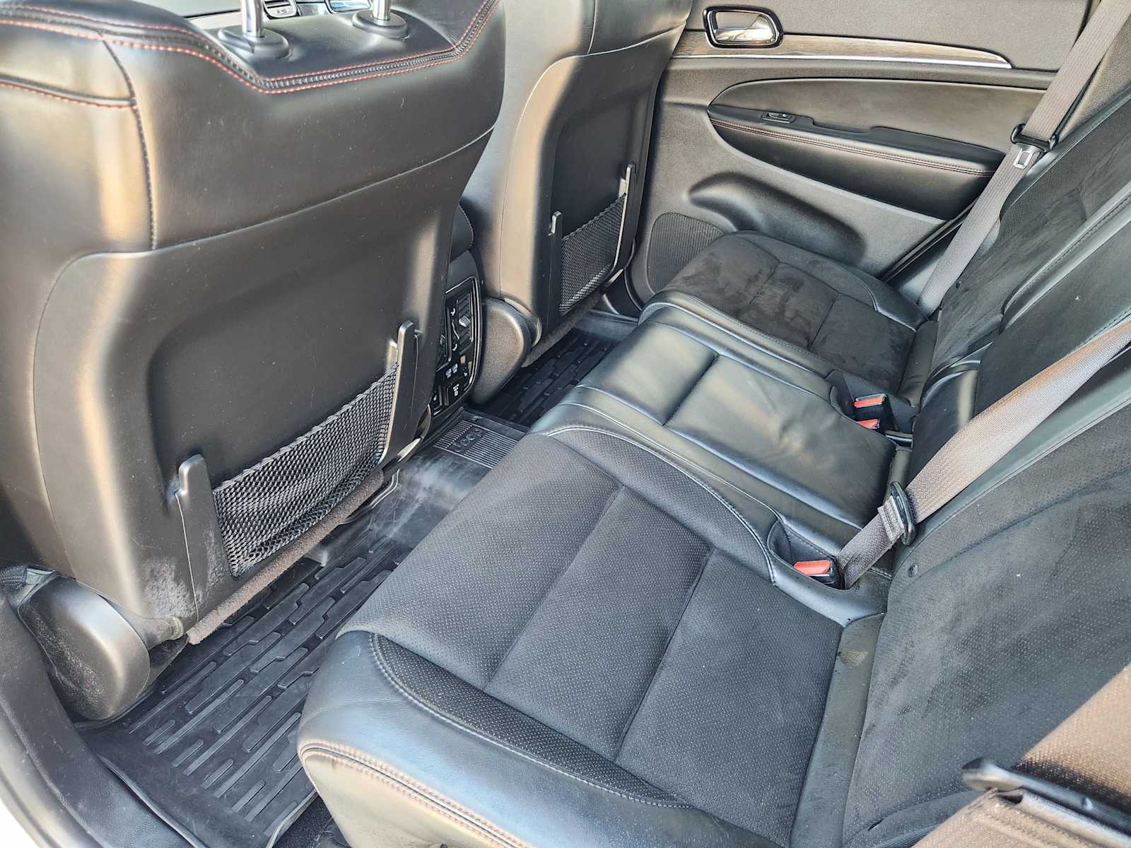 Thumbnail: 2019 Jeep Grand Cherokee - 12