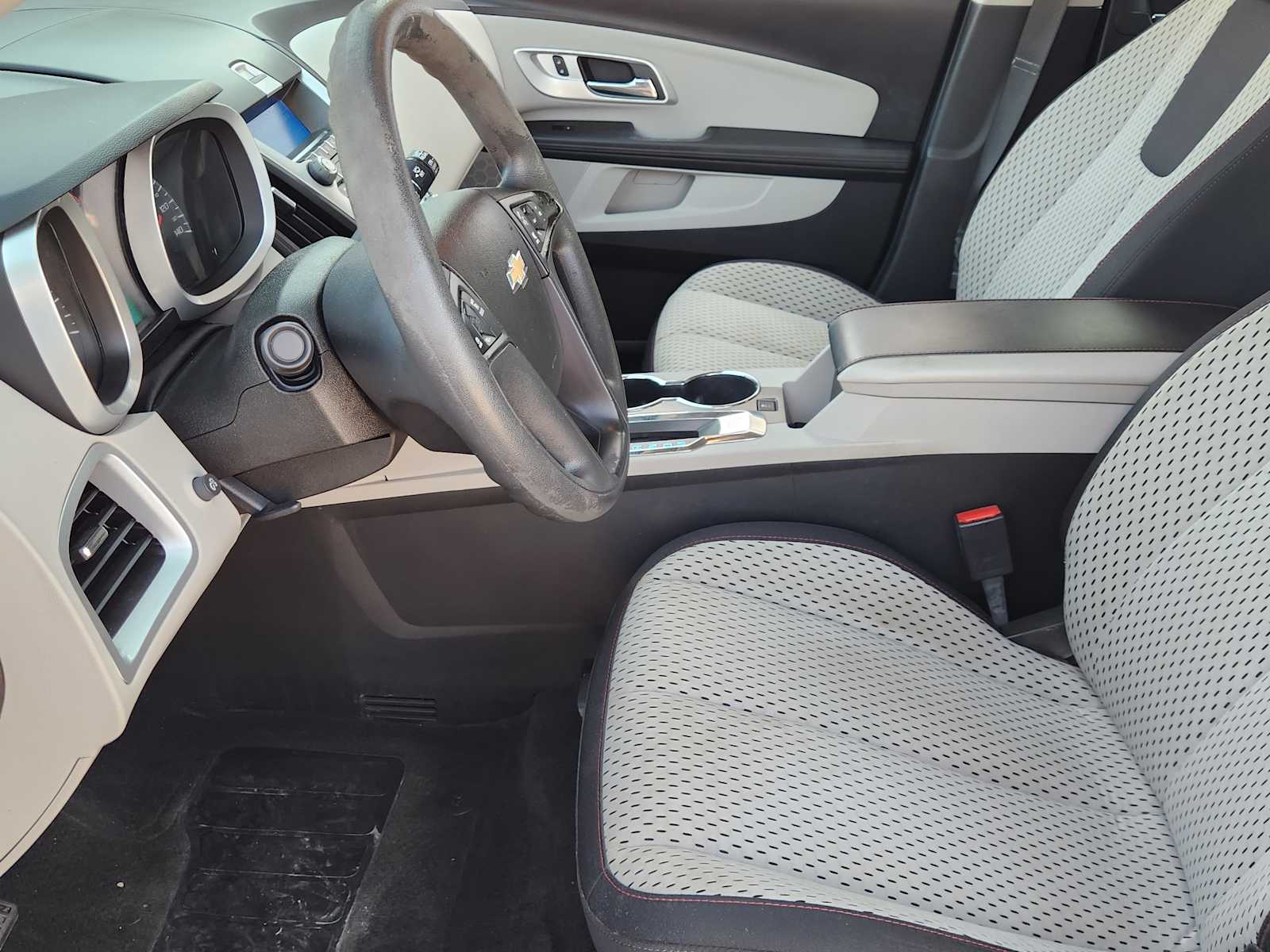 Thumbnail: 2013 Chevrolet Equinox - 11