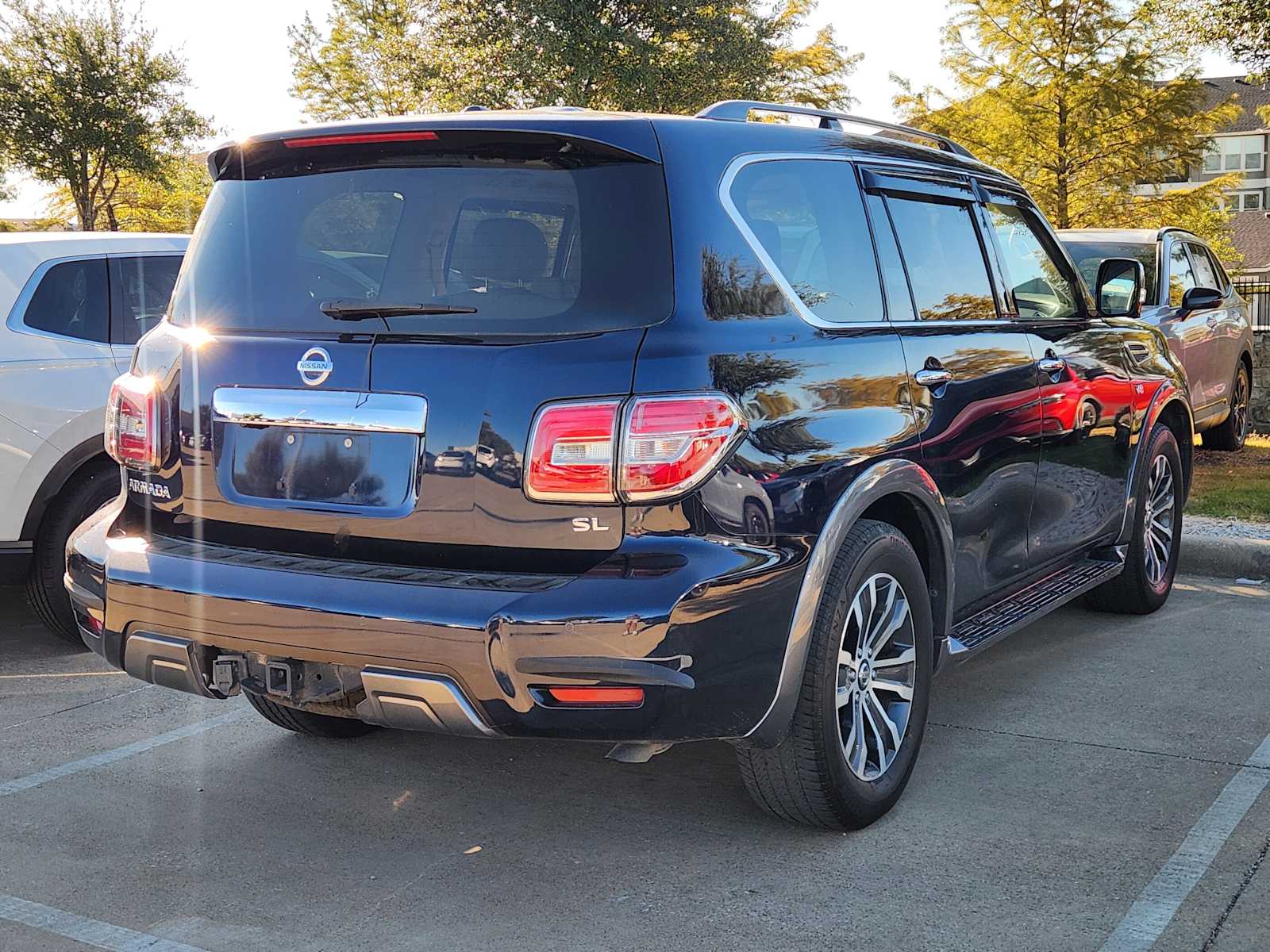 2020 Nissan Armada SL photo 3
