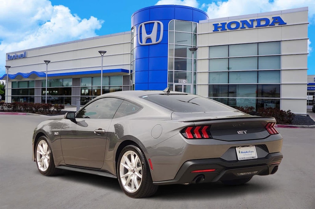 Used 2025 Ford Mustang Coupe