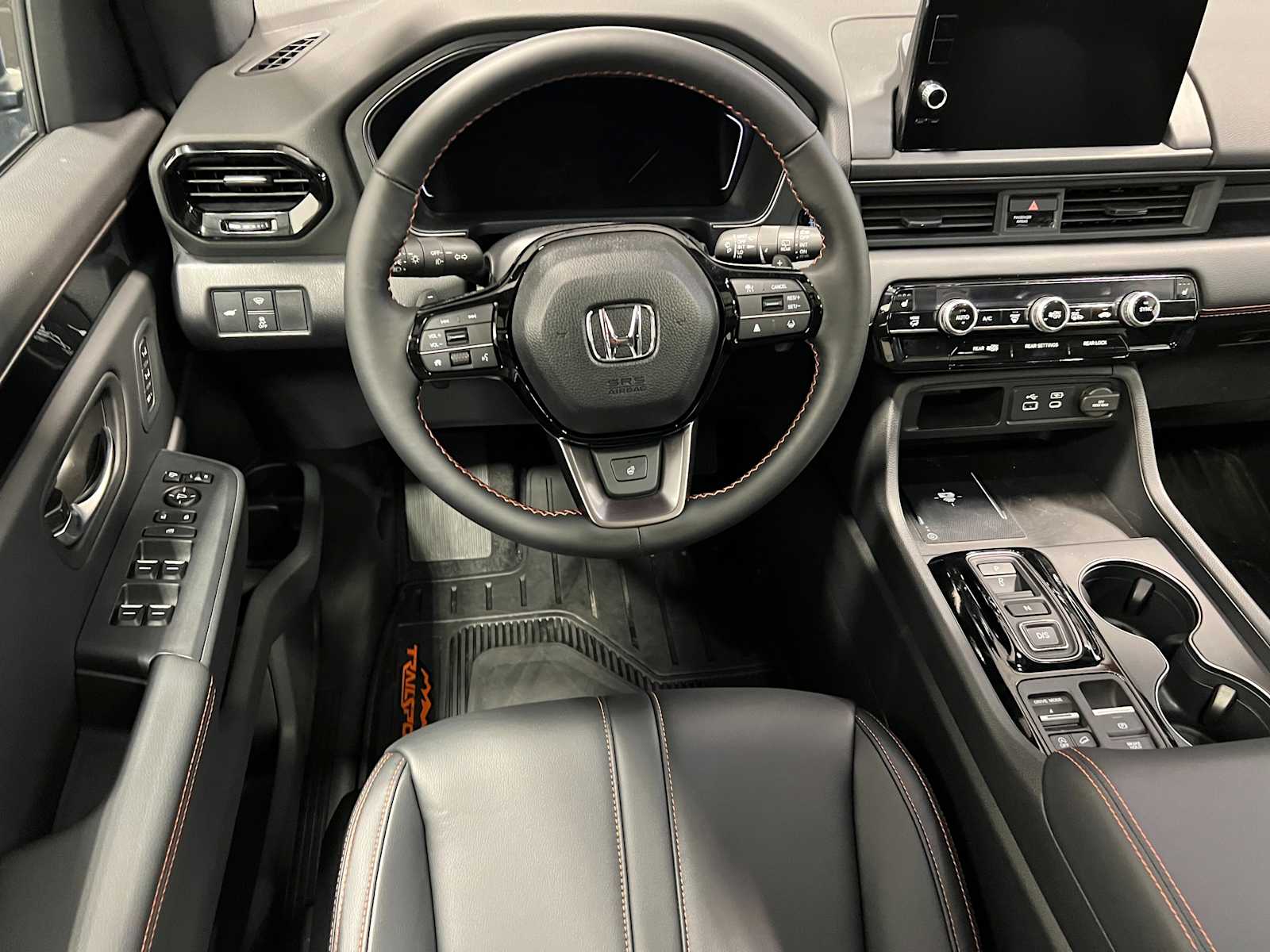 Thumbnail: 2025 Honda Pilot - 14