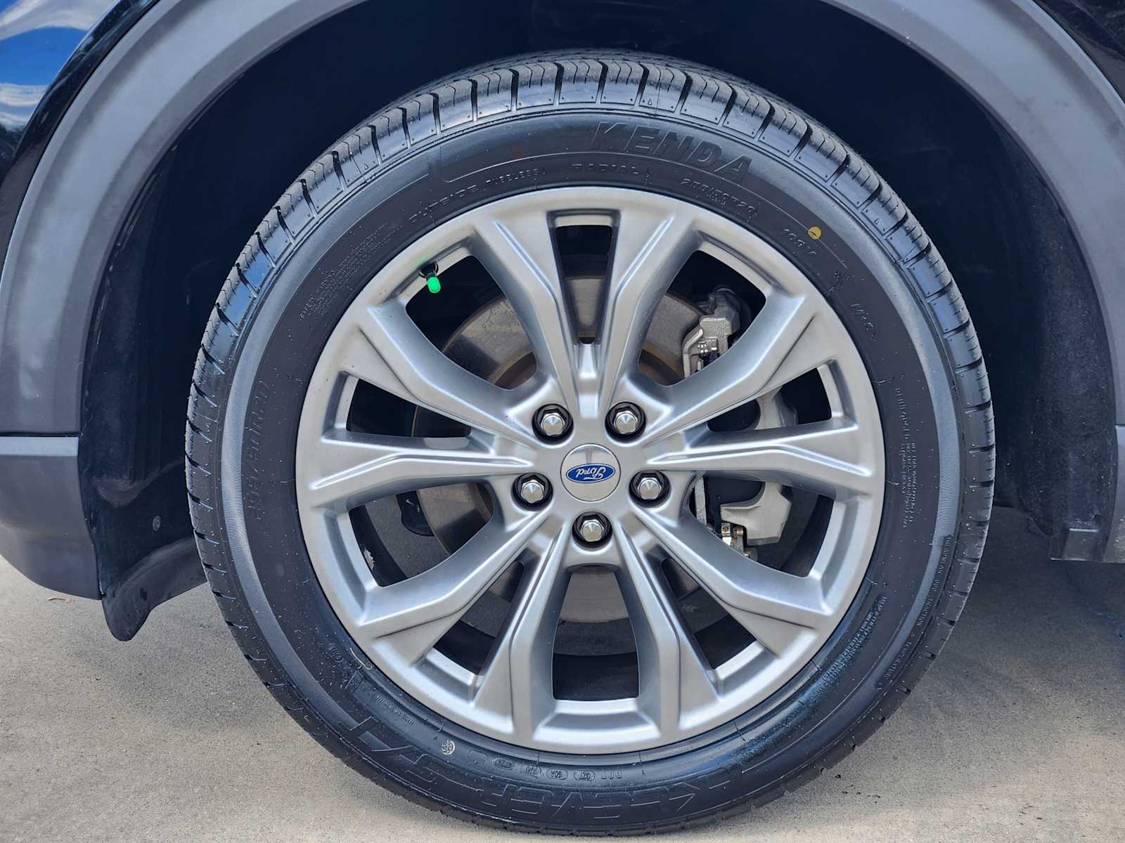 Thumbnail: 2020 Ford Explorer - 23