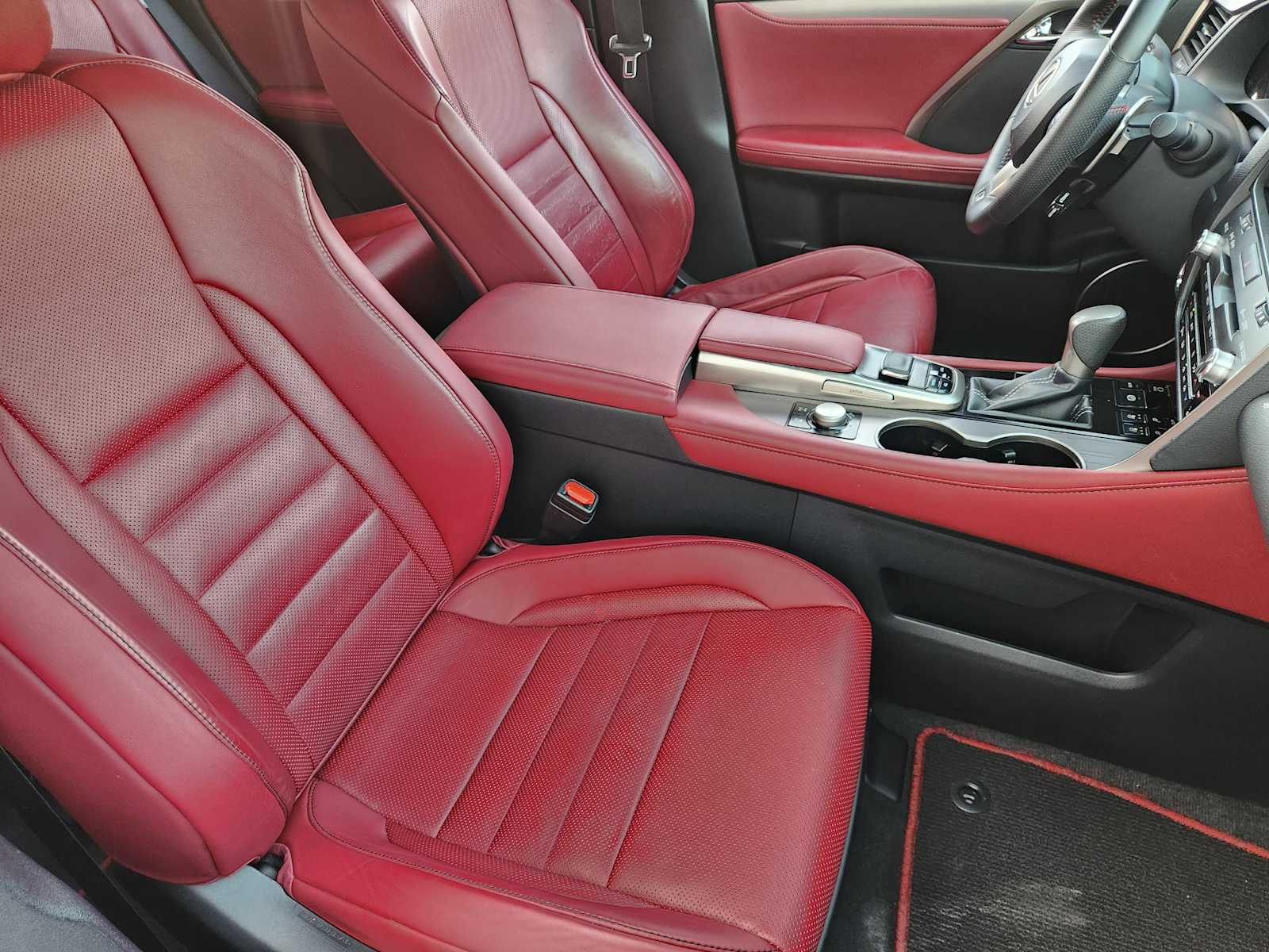 Thumbnail: 2016 Lexus RX - 14