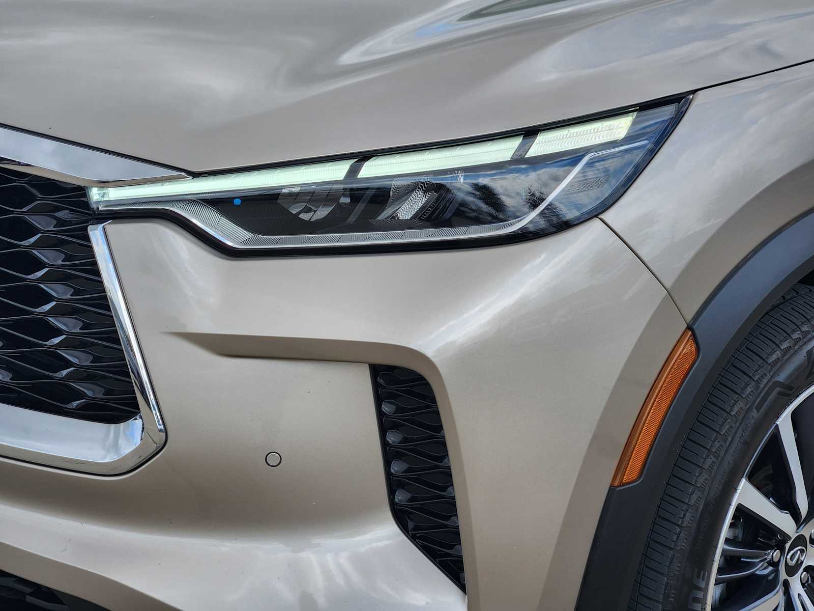 Thumbnail: 2022 INFINITI QX60 - 24