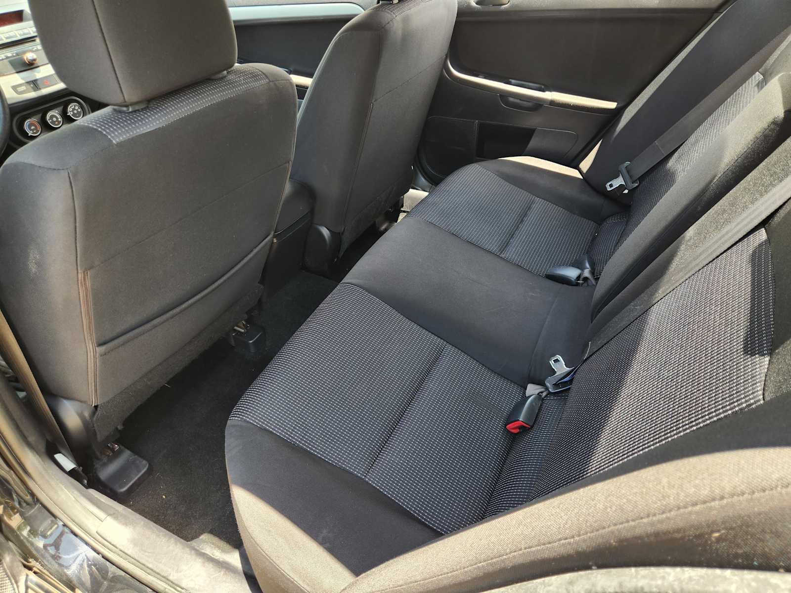 Thumbnail: 2011 Mitsubishi Lancer - 10