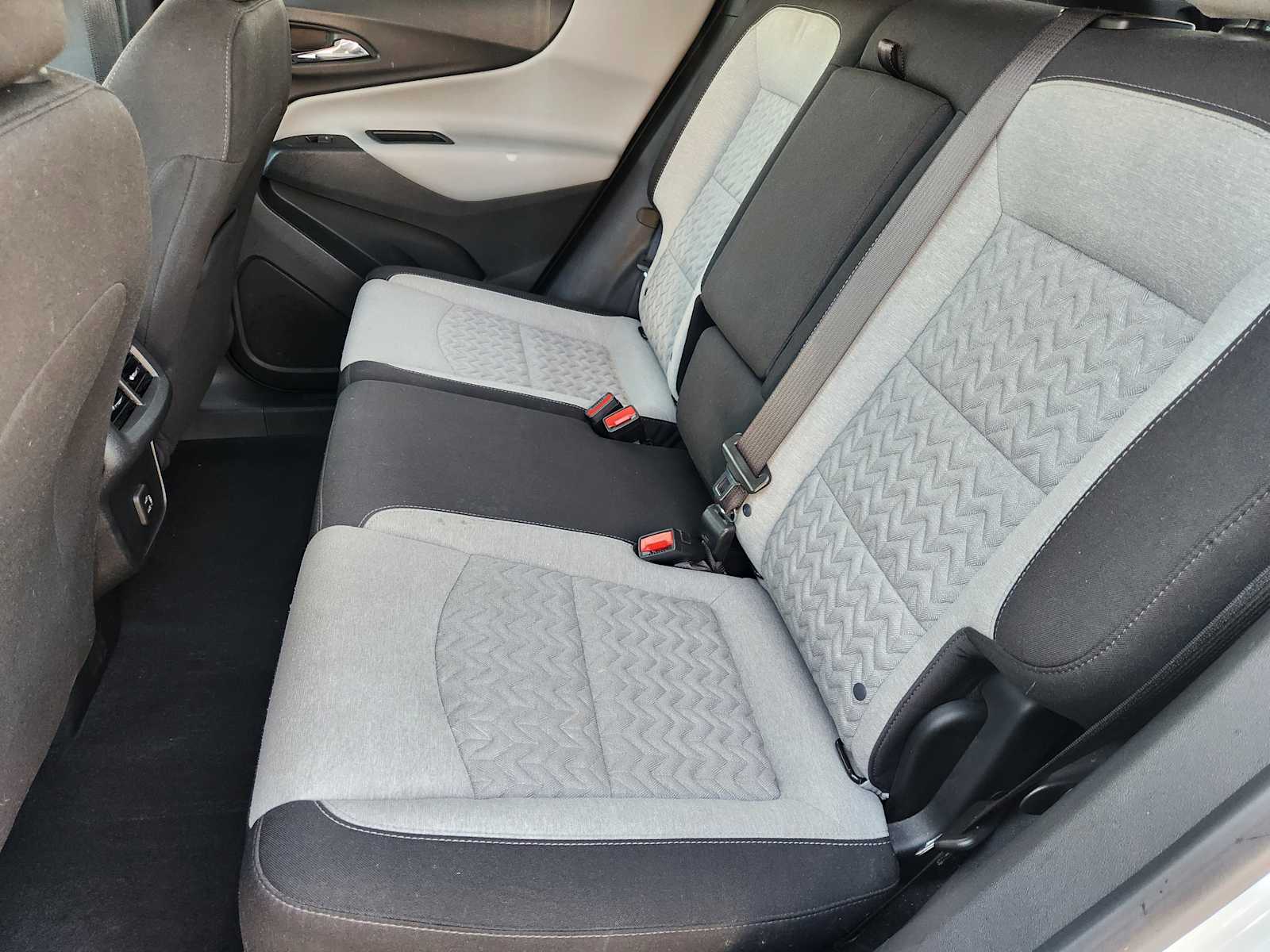 Thumbnail: 2022 Chevrolet Equinox - 13