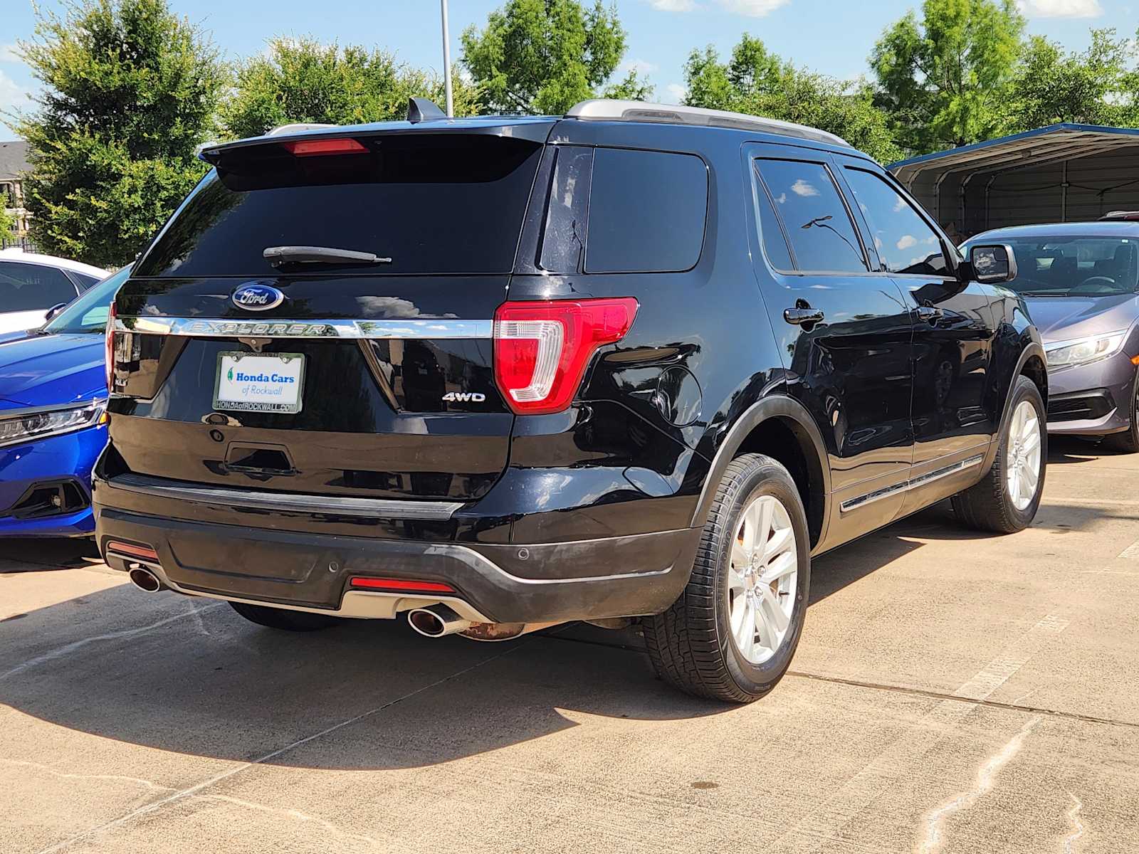 Thumbnail: 2018 Ford Explorer - 4