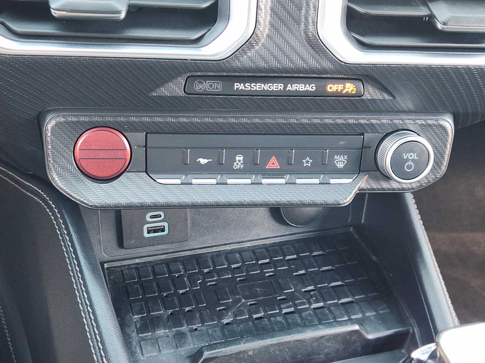 Thumbnail: 2024 Ford Mustang - 24