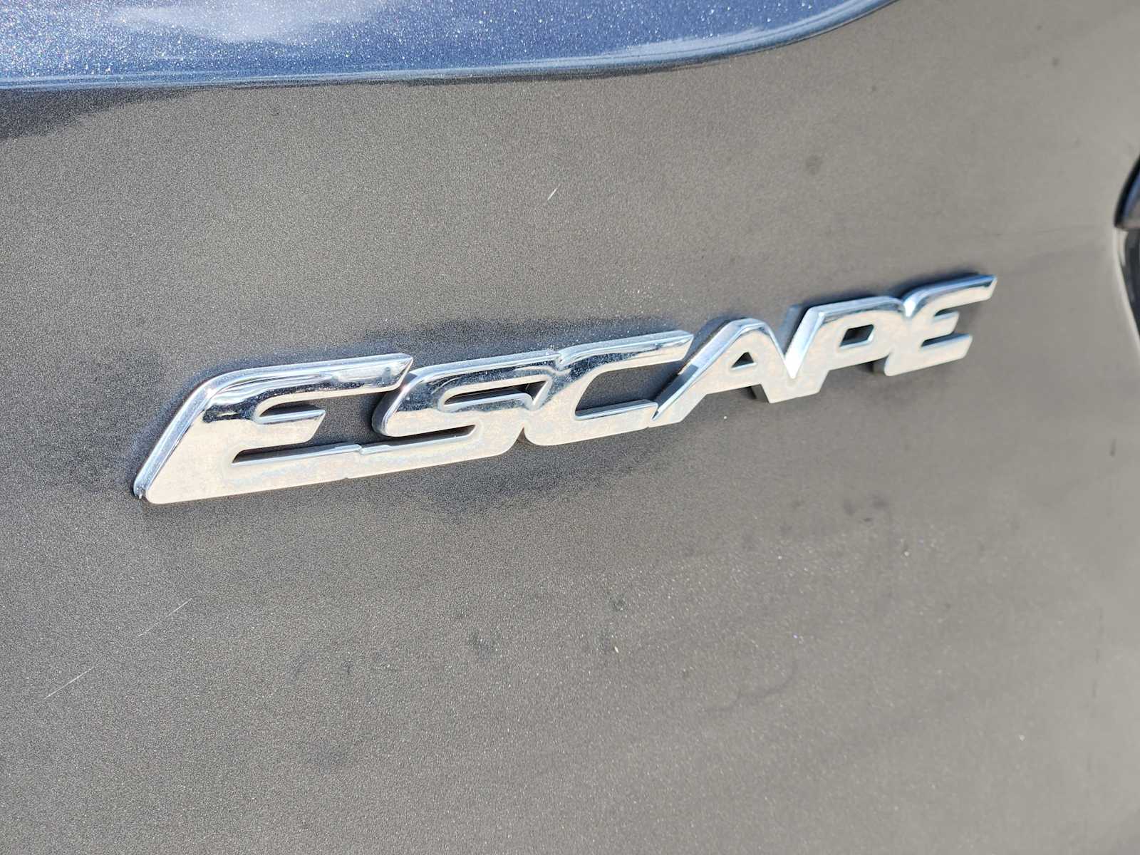 Thumbnail: 2015 Ford Escape - 7