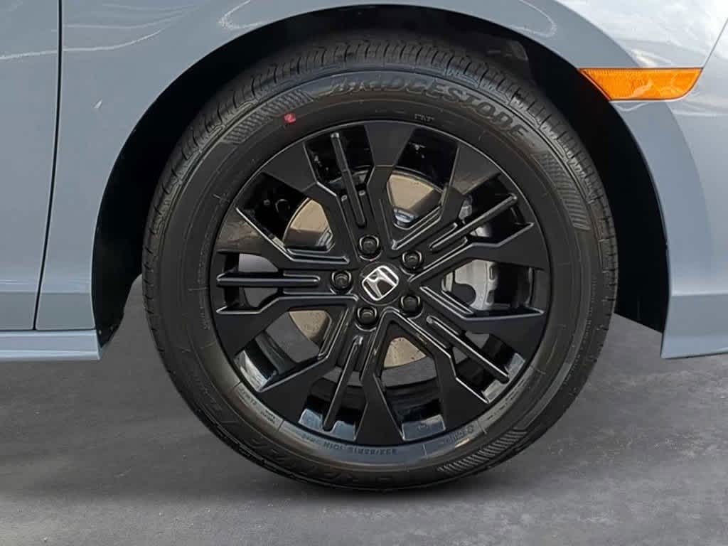 Thumbnail: 2026 Honda Odyssey - 9