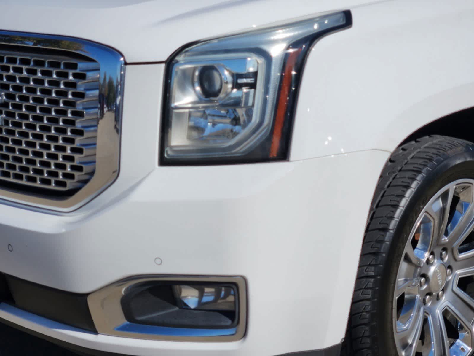 Thumbnail: 2015 GMC Yukon - 24