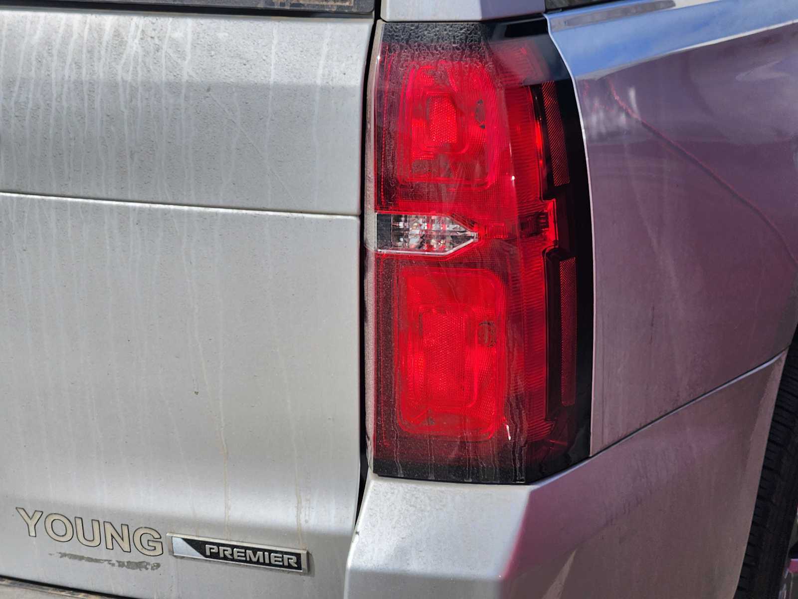 Thumbnail: 2018 Chevrolet Tahoe - 12