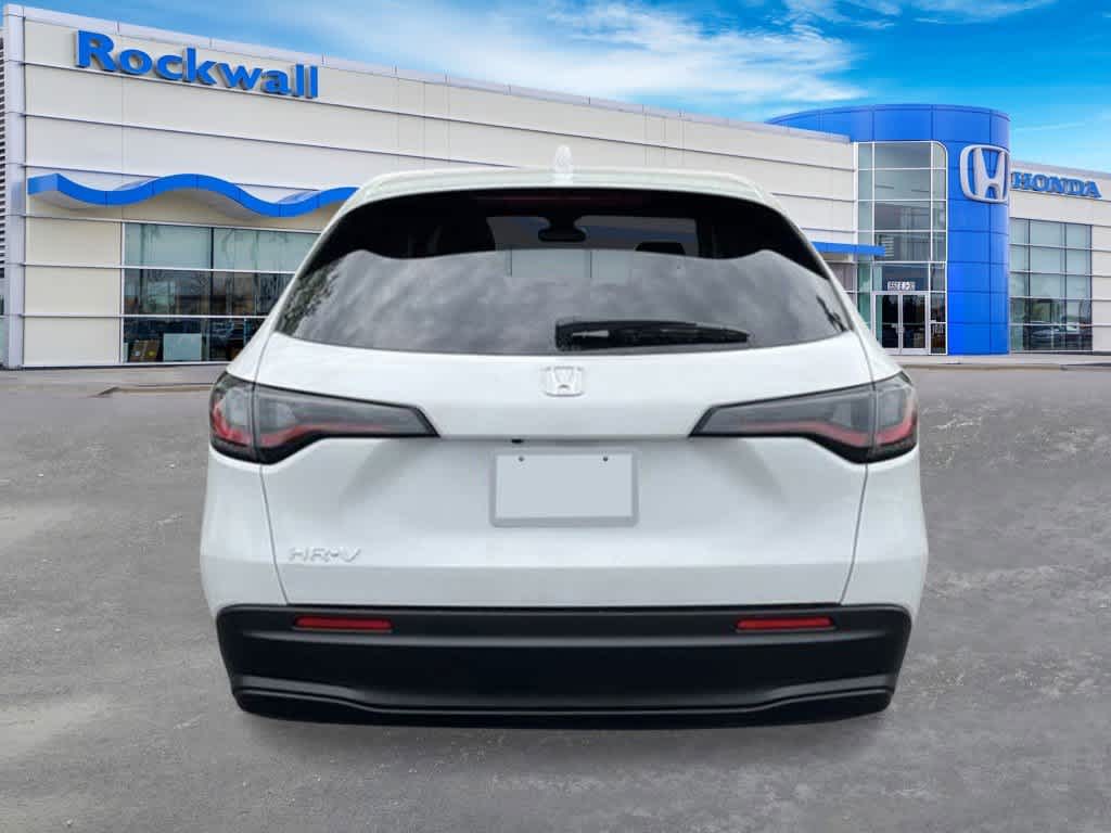 Thumbnail: 2026 Honda HR-V - 4