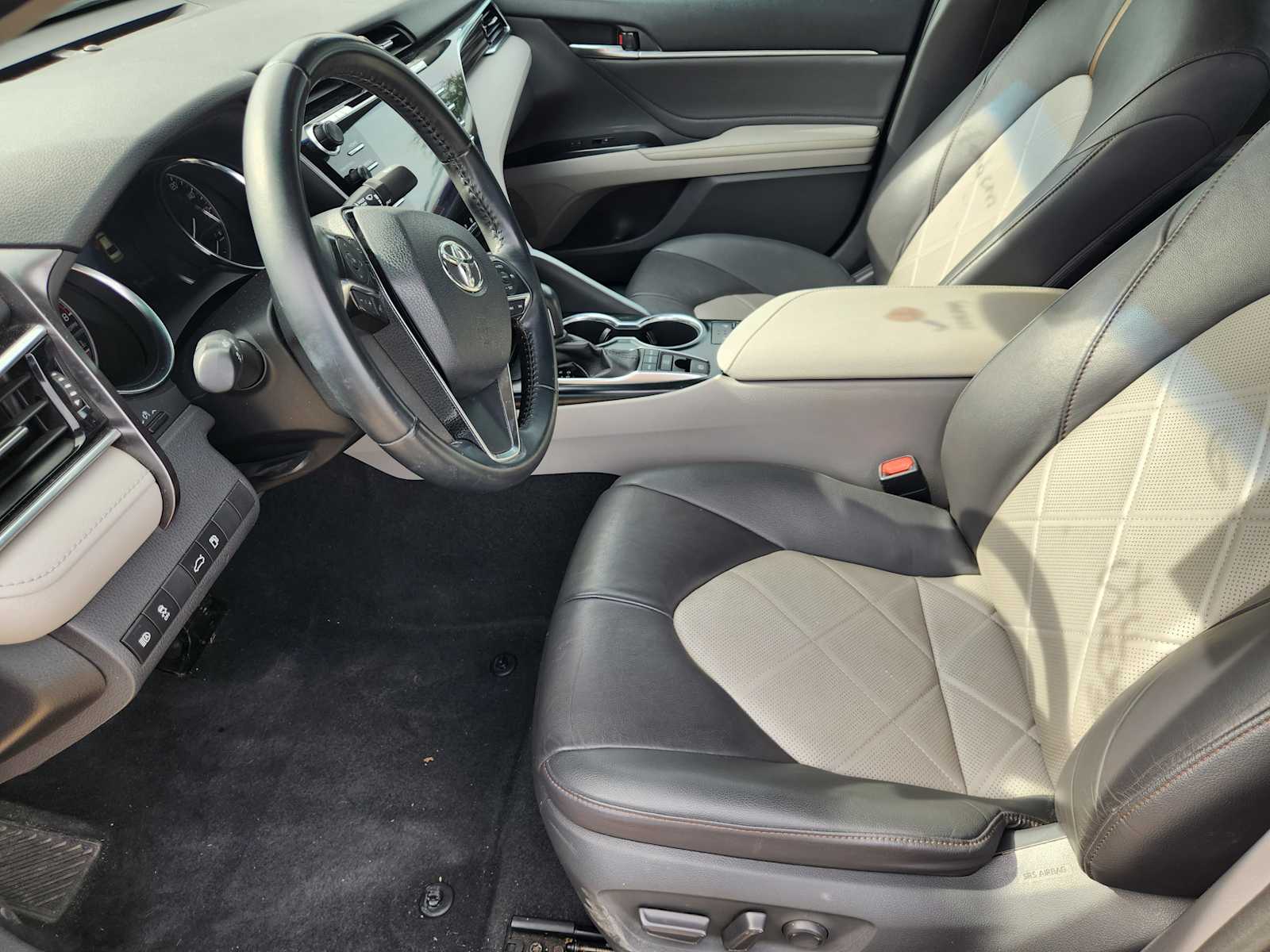 Thumbnail: 2018 Toyota Camry - 7