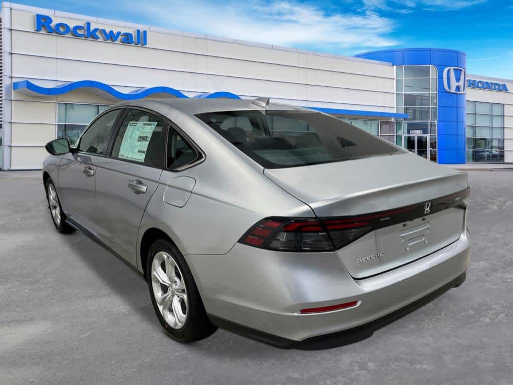 2025 Honda Accord LX photo 3