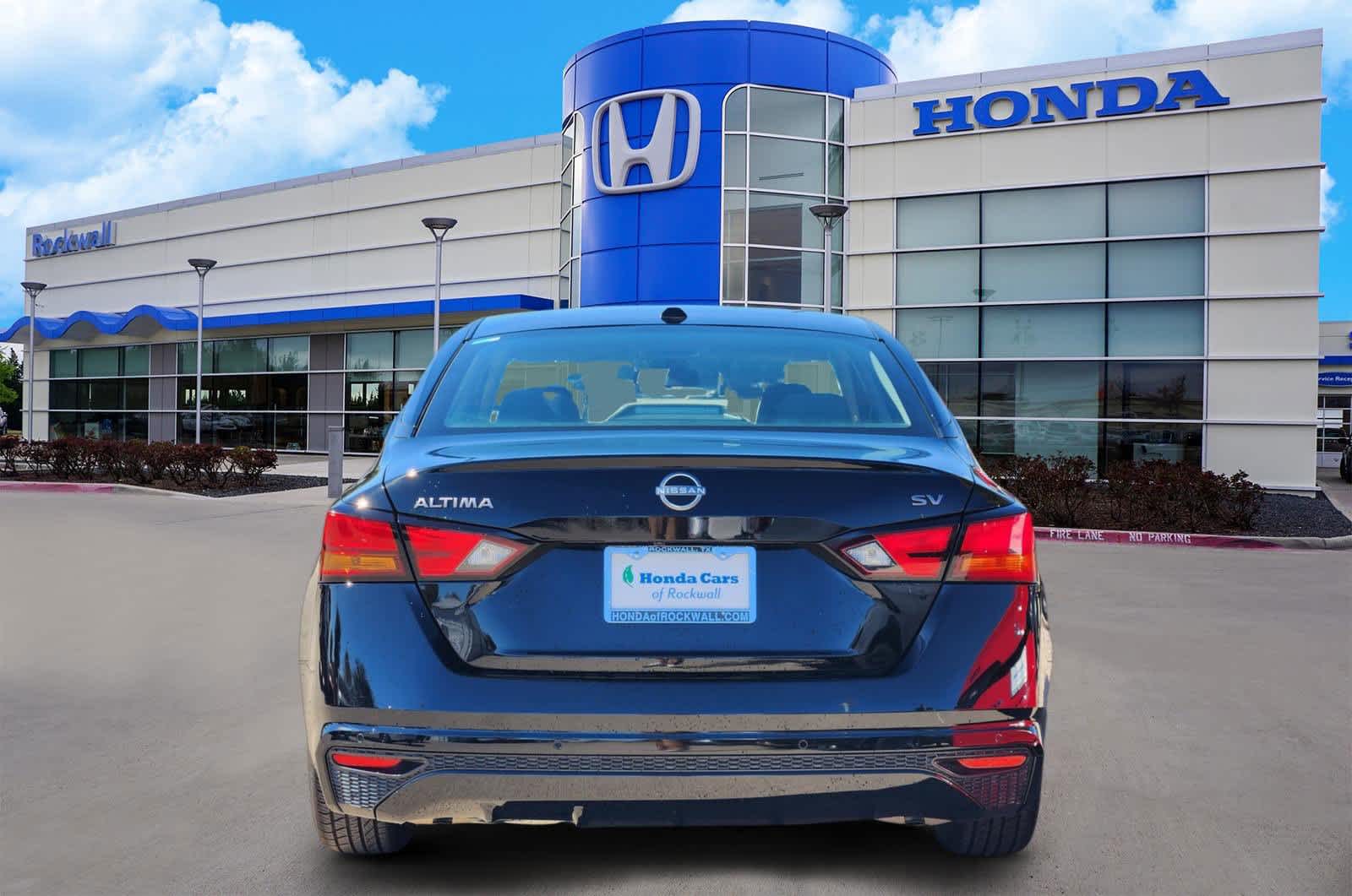 Thumbnail: 2024 Nissan Altima - 5