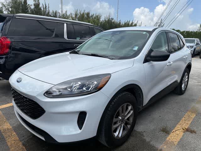 Used 2022 Ford Escape SE