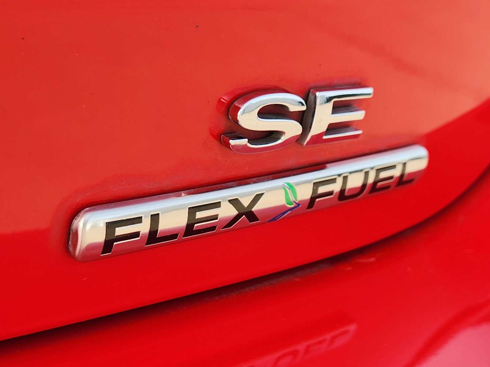 Thumbnail: 2016 Ford Focus - 10