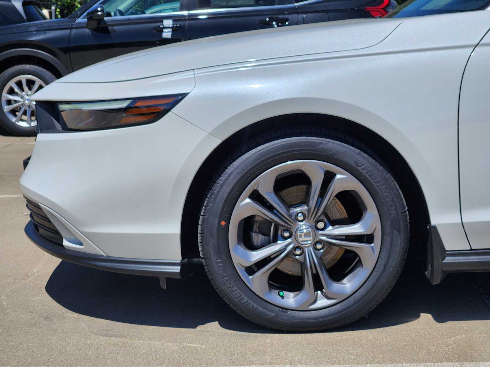 2023 Honda Accord EX 8
