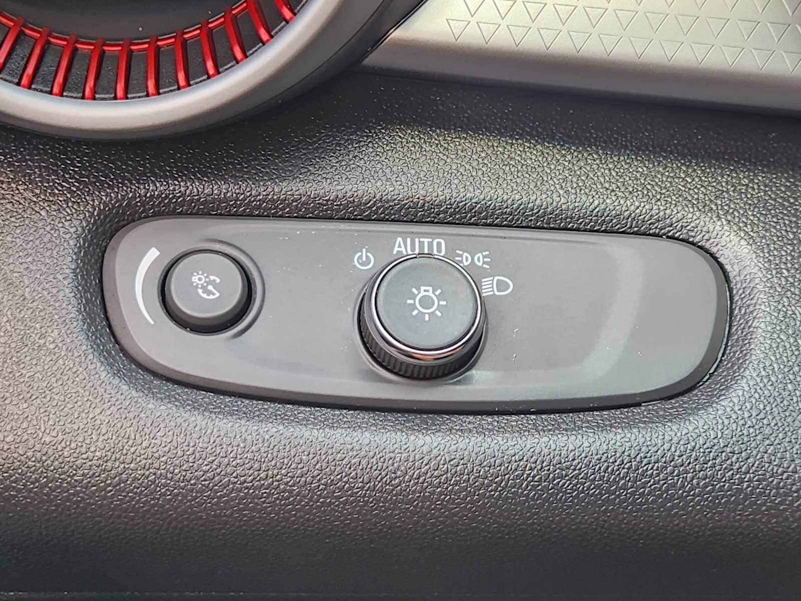 Thumbnail: 2024 Chevrolet Trax - 27