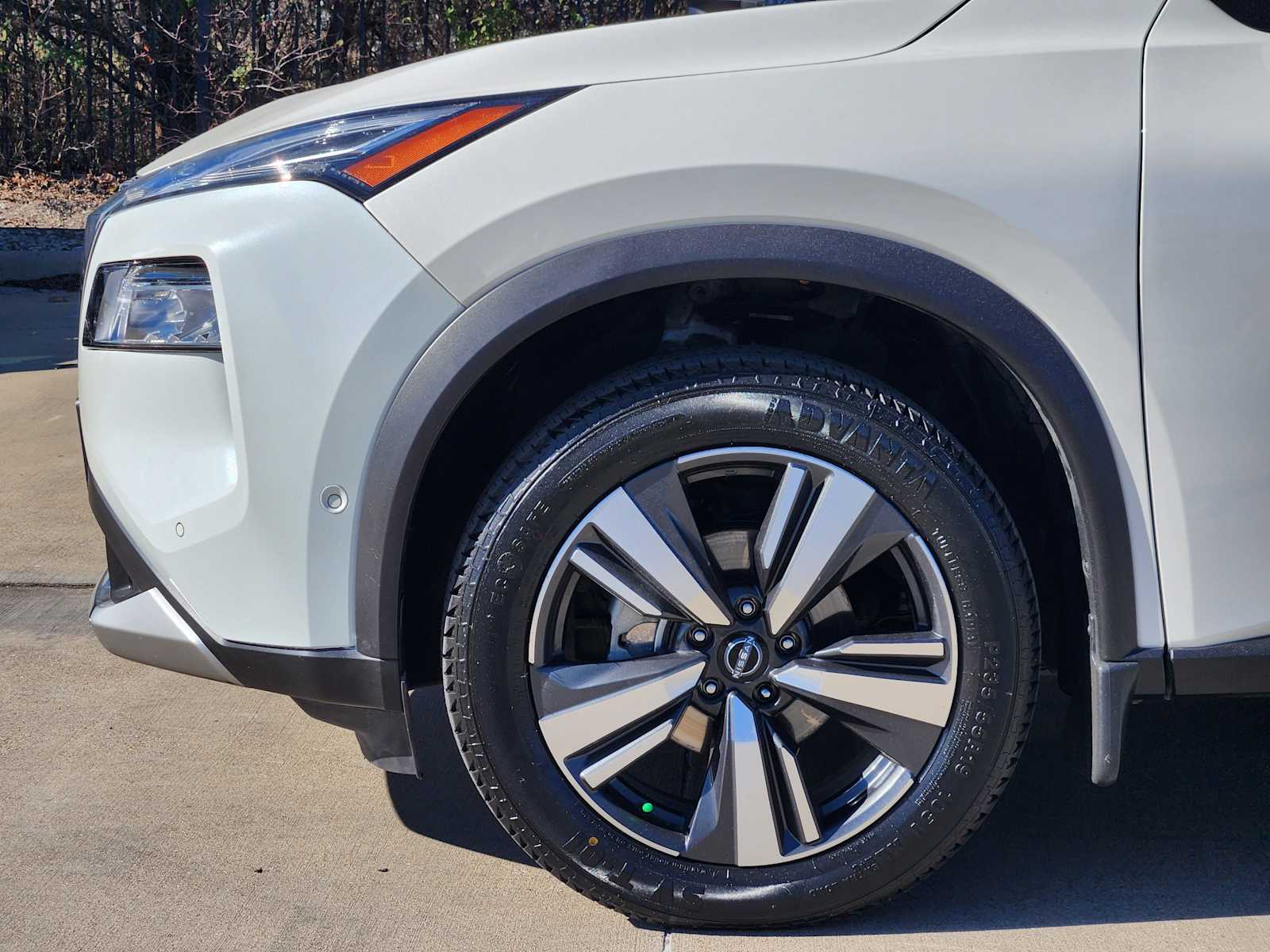 Thumbnail: 2023 Nissan Rogue - 7