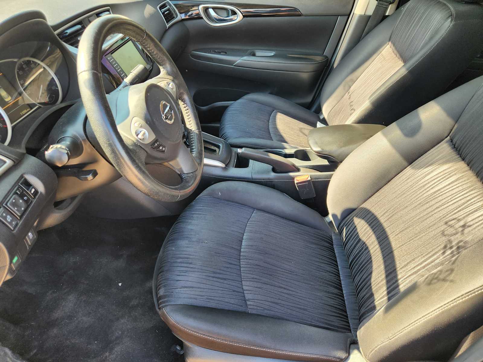 Thumbnail: 2019 Nissan Sentra - 7