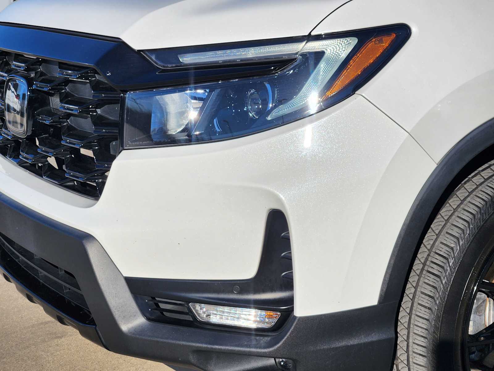 Thumbnail: 2023 Honda Passport - 23