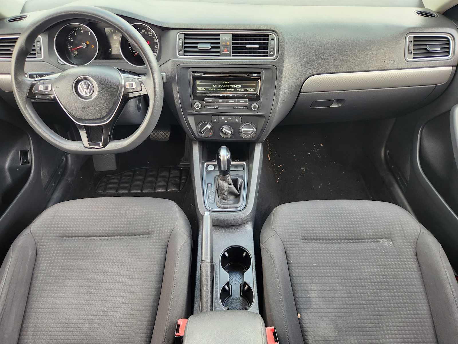 Thumbnail: 2015 Volkswagen Jetta - 10