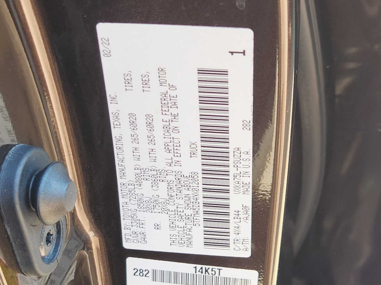 Thumbnail: 2022 Toyota Tundra - 21