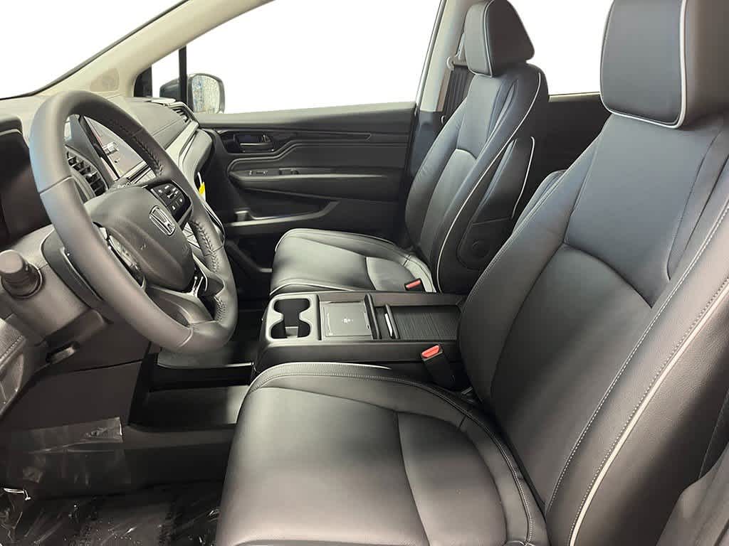 Thumbnail: 2025 Honda Odyssey - 13
