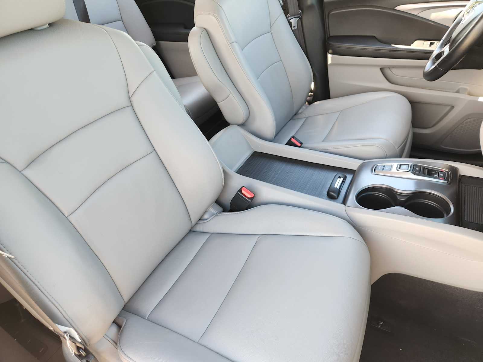 Thumbnail: 2022 Honda Pilot - 15