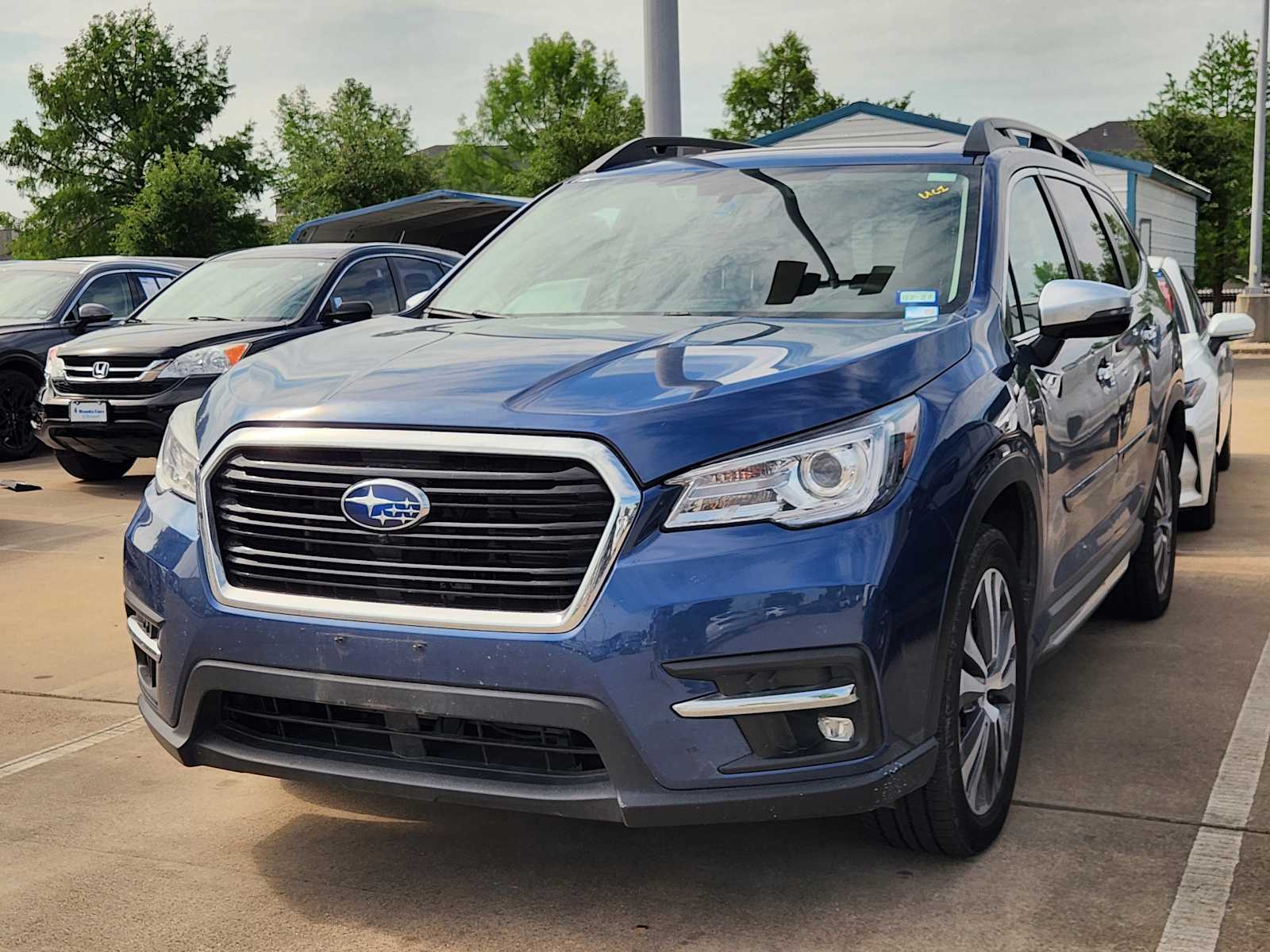 2021 Subaru Ascent Touring's photo